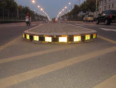 防雾荧光轮廓标